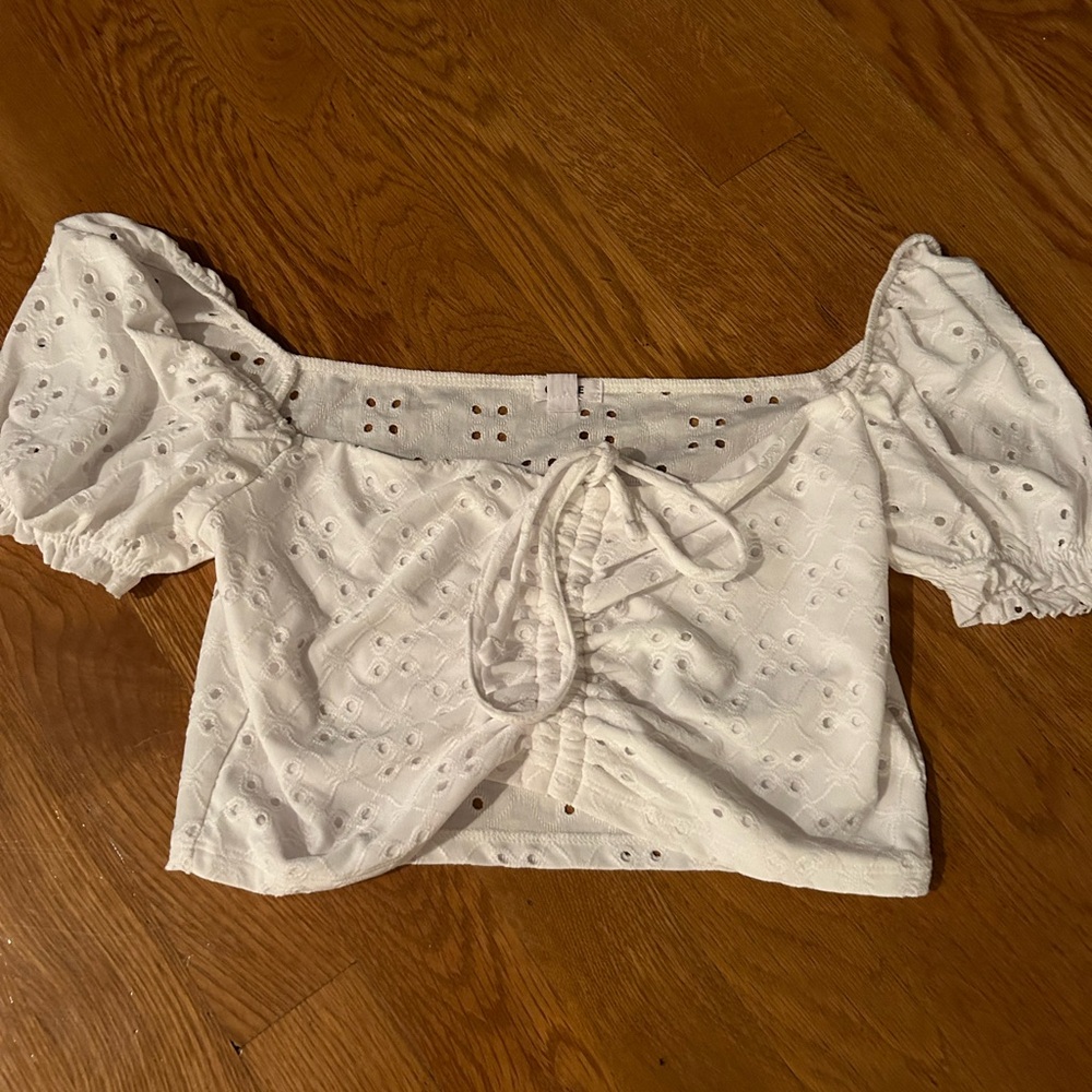White crop top